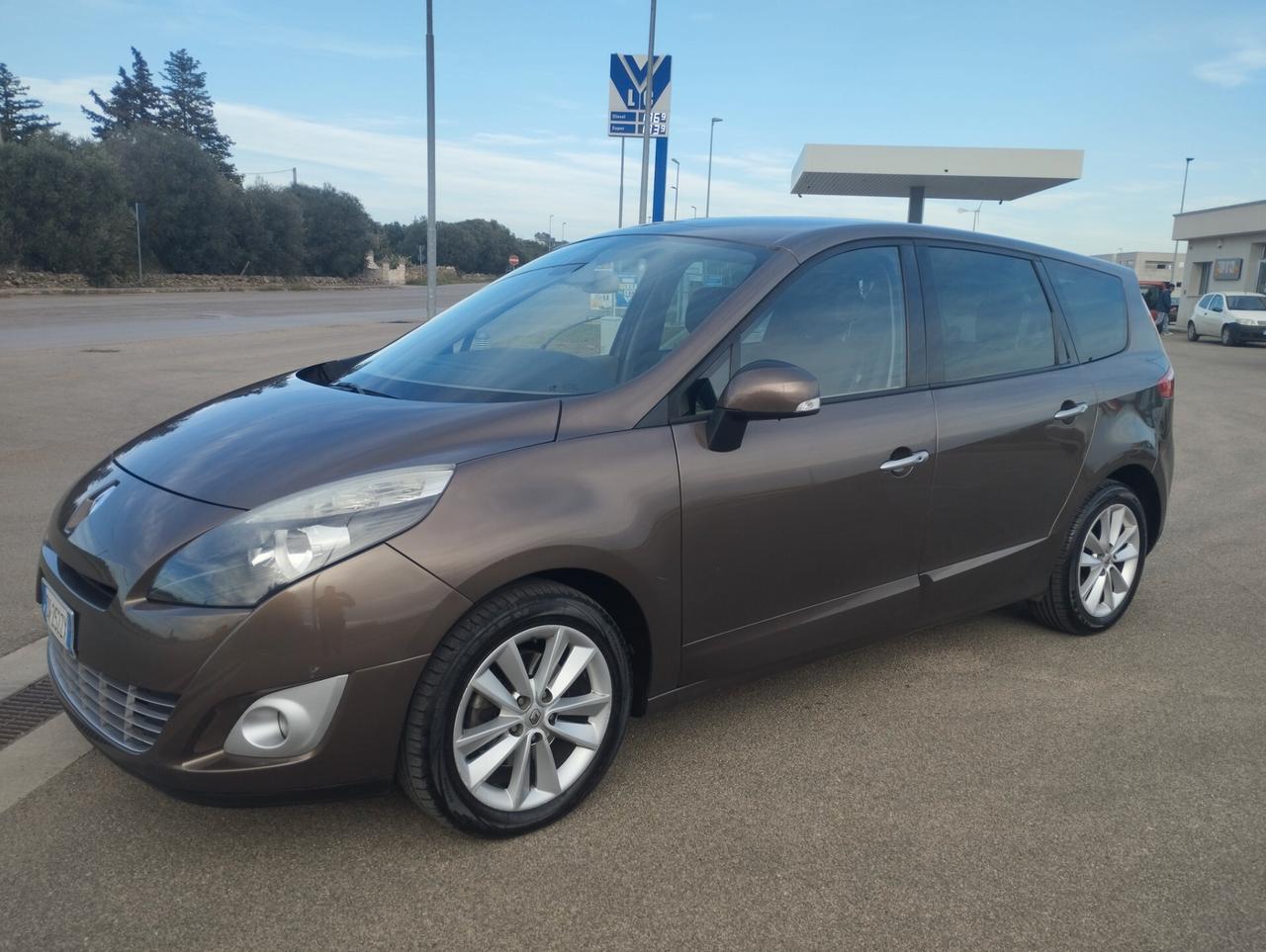 Renault Scenic Scénic X-Mod 1.9 dCi 130CV Luxe