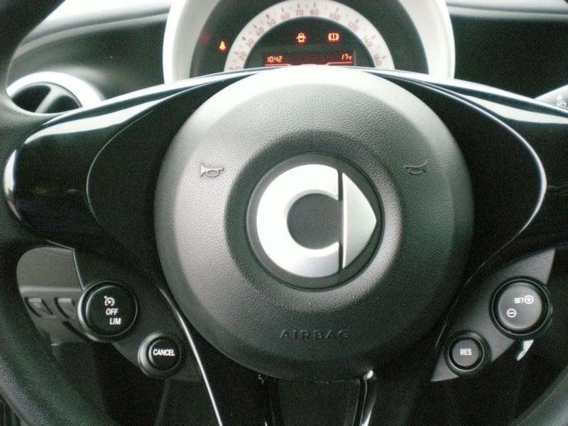 smart forfour 1.0 Perfect 71cv
