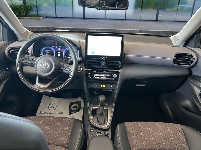 Toyota Yaris Cross 1.5 Hybrid 130 CV 5p. E-CVT AWD-i Lounge