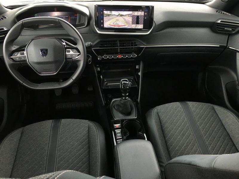 Peugeot 2008 PureTech 100 Allure ACCESSORIATA * 2024