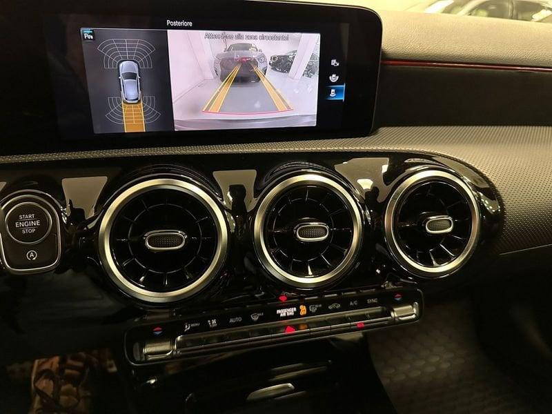 Mercedes-Benz Classe A A 180 Premium Night edition auto