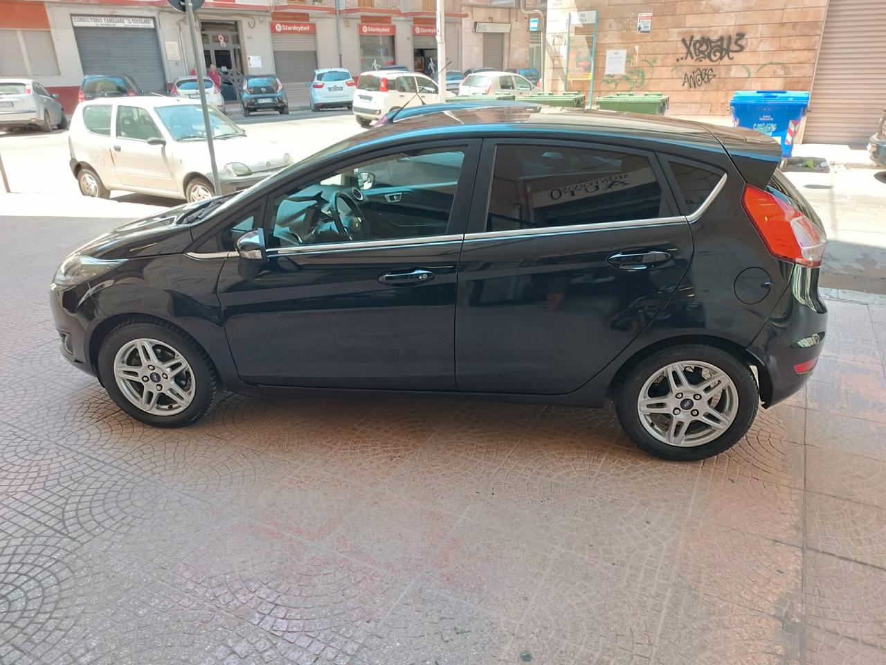 FORD FIESTA 1.5 TDCI DIESEL -NEOPATENTATI-Euro6990