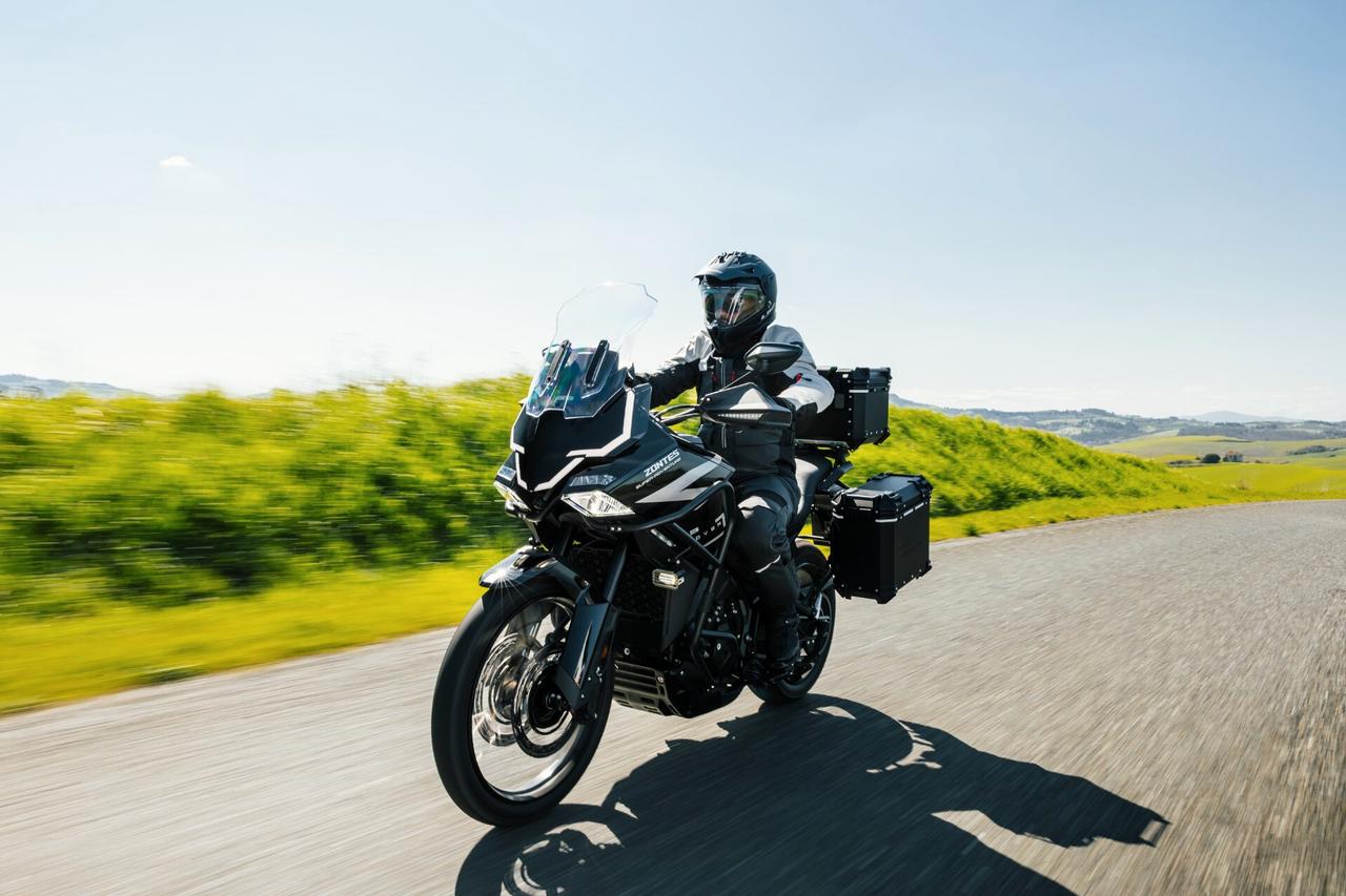 Zontes 703F 700 | 95CV Tricilindrica | Tipo GS Tuareg Tenere | Aziendale Roma