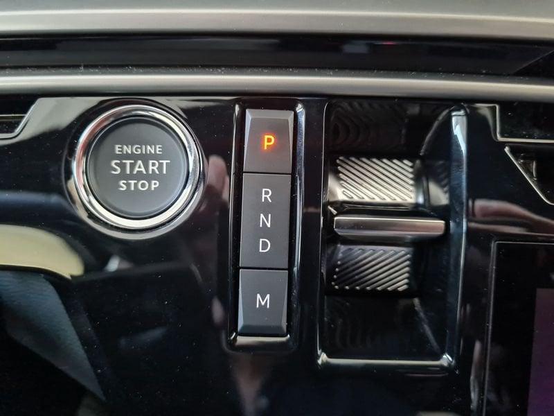 Peugeot 3008 Hybrid 145 Allure e-DCS 6