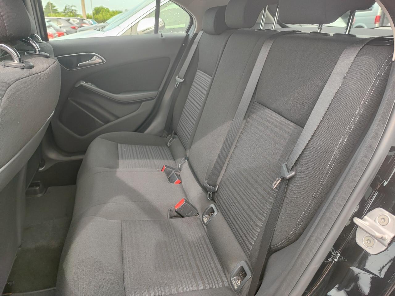 Mercedes-benz A 180 BlueEFFICIENCY Executive