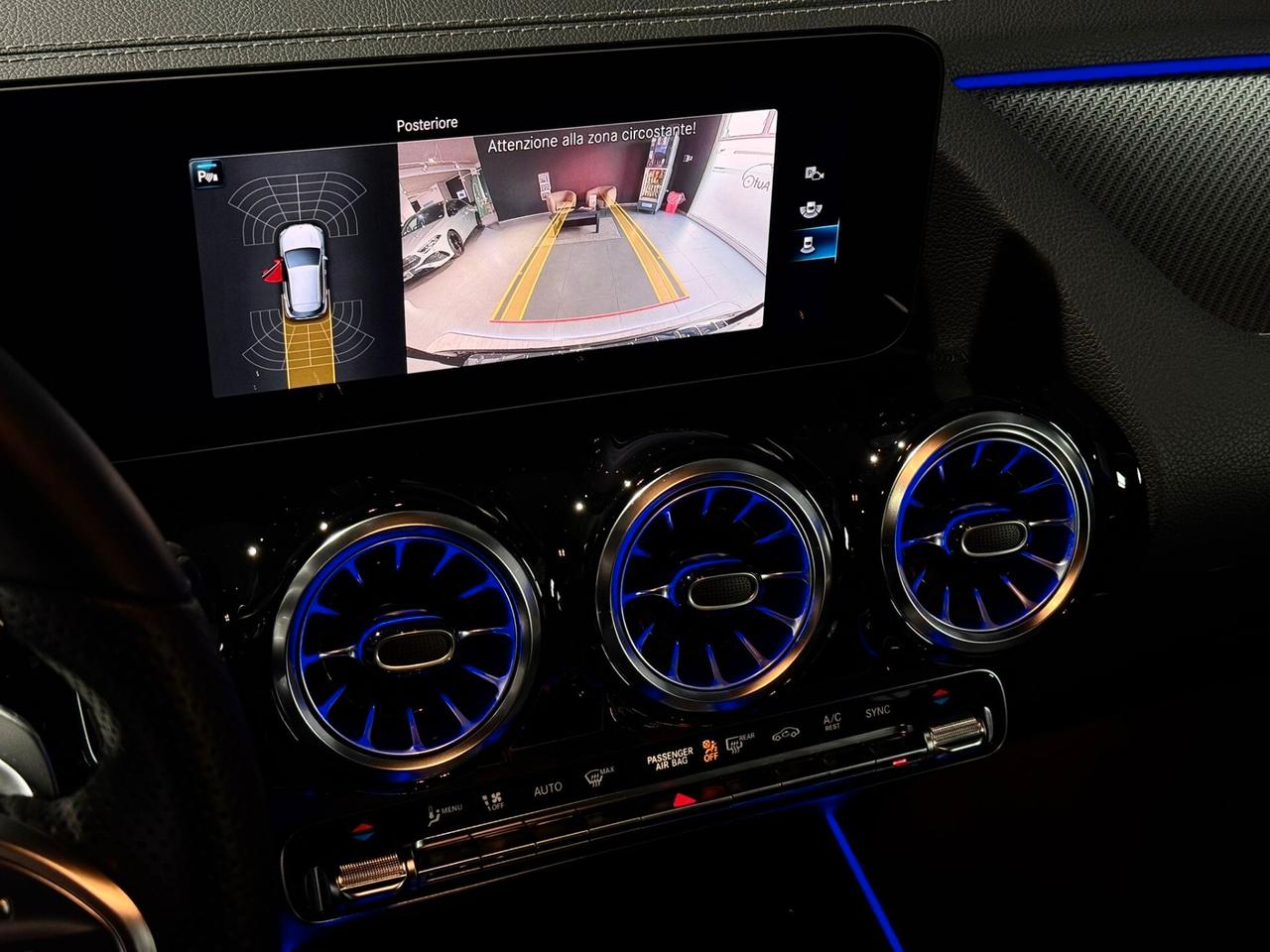 Mercedes-benz GLA 200 d Automatic 4Matic Premium AMG *NIGHT + LUXURY PACK*