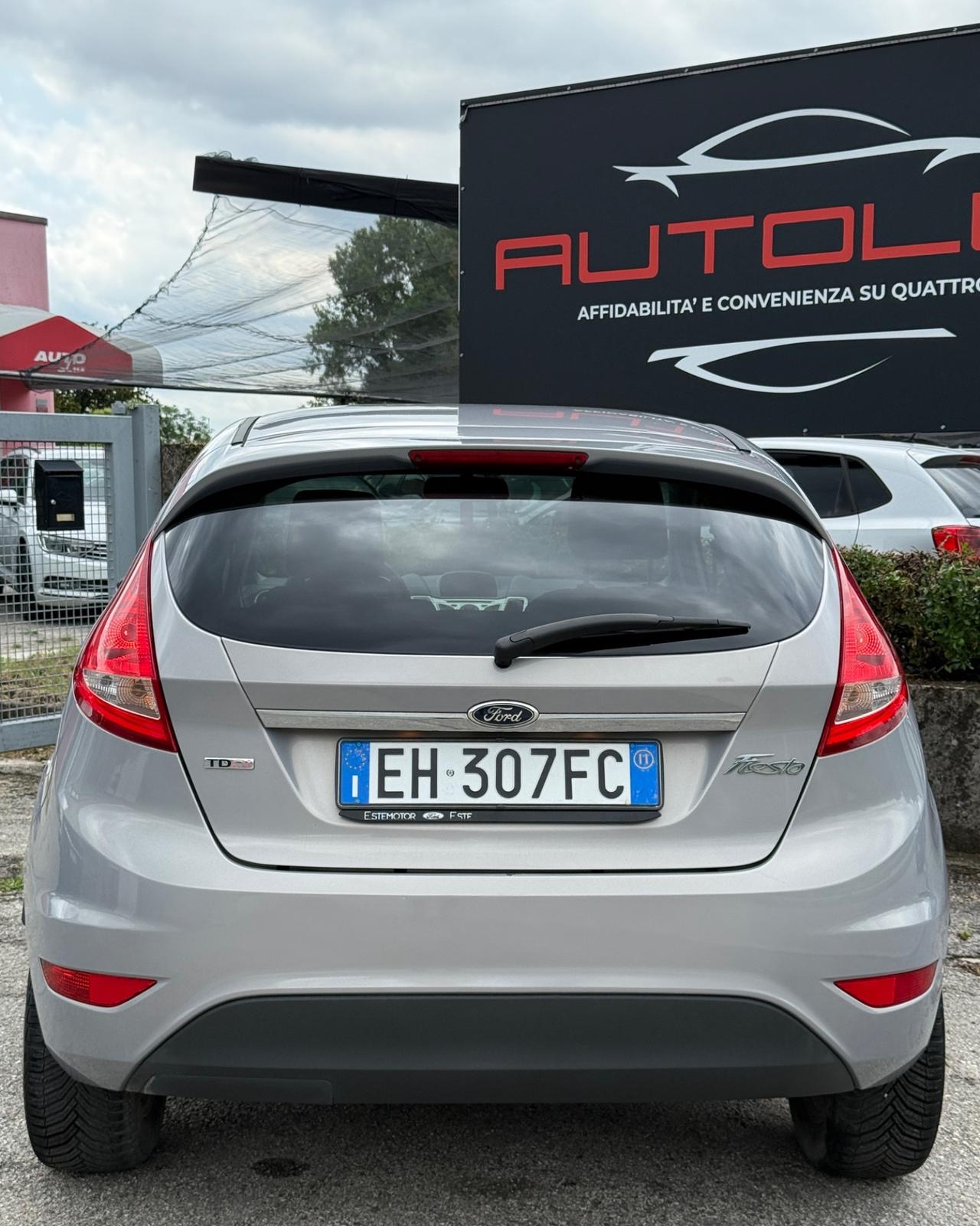 Ford Fiesta 1.4 TDCi 5p. Titanium 120.000