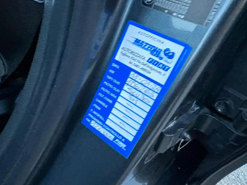 BMW Serie 3 Berlina 318d 2.0 DIESEL 143 CV Sport