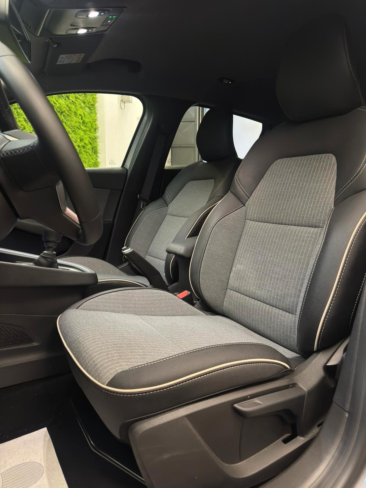 Renault Clio TCe 90 CV 5 porte Techno