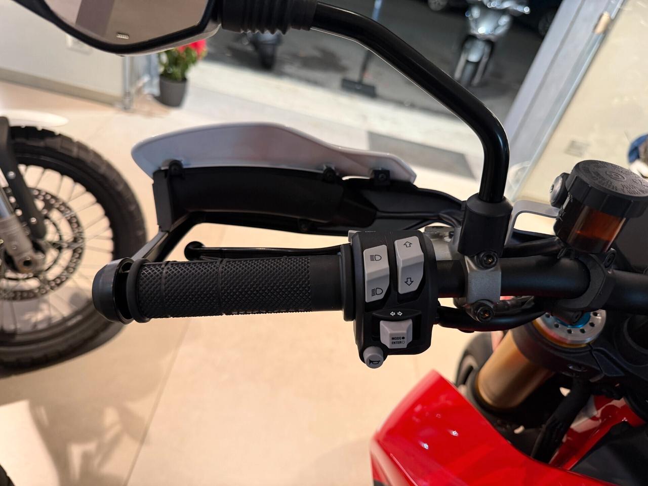 Ducati Hypermotard 950 SP