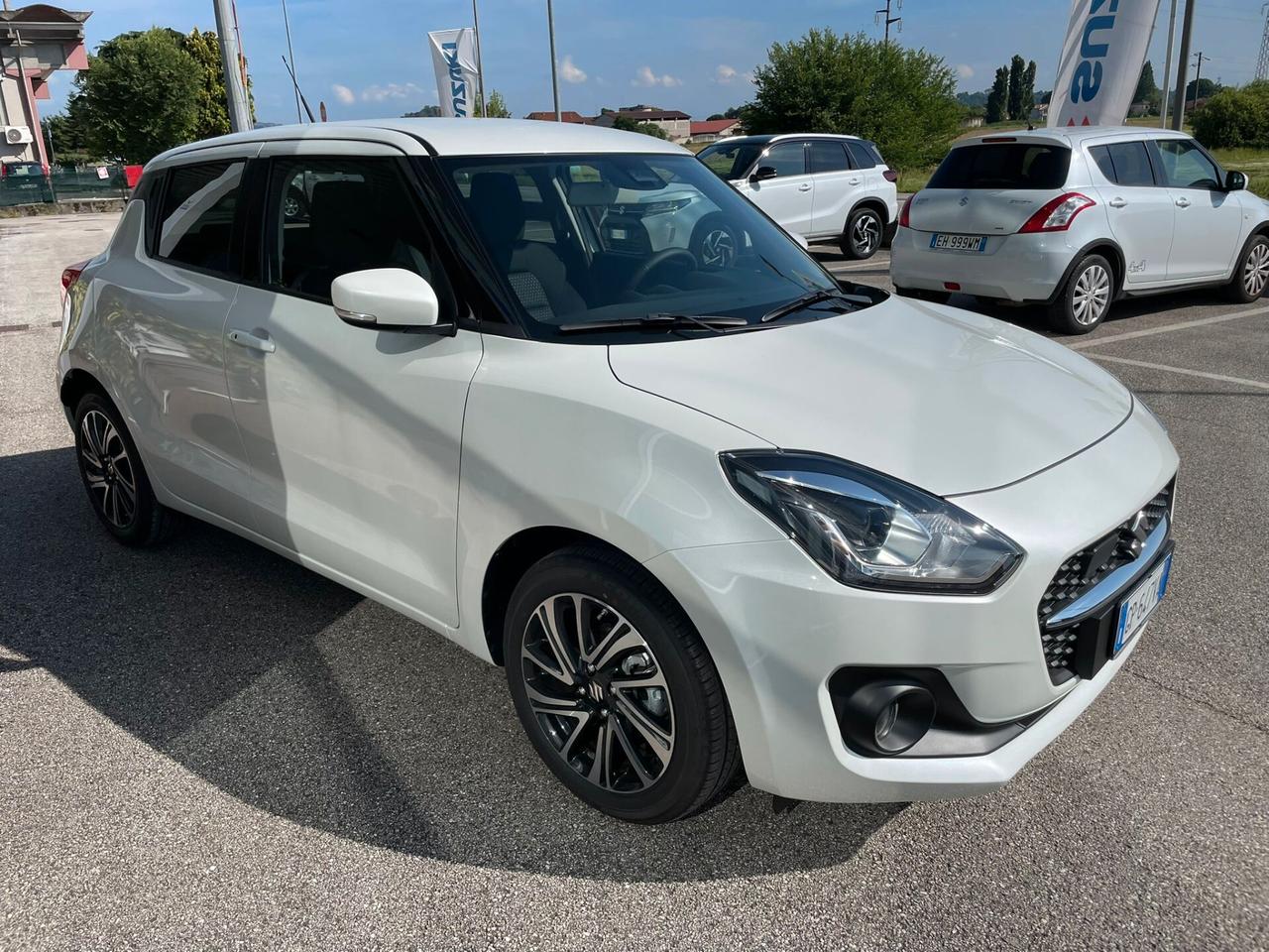 Suzuki Swift 1.2 Hybrid Top