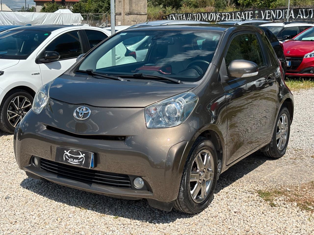 Toyota iQ 1.0 CVT Lounge