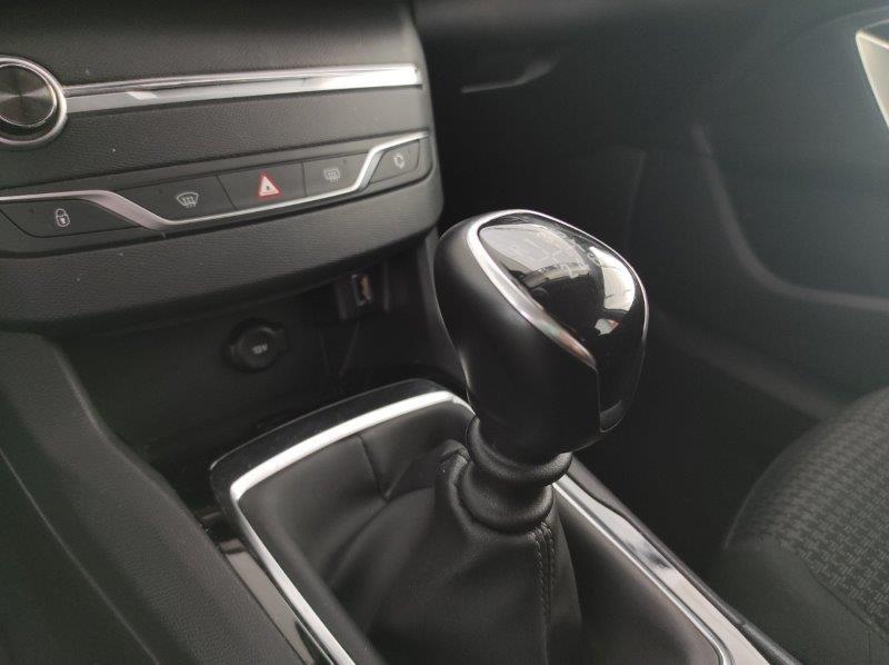 PEUGEOT 308 2ª serie - 308 BlueHDi 130 S&S Active Business