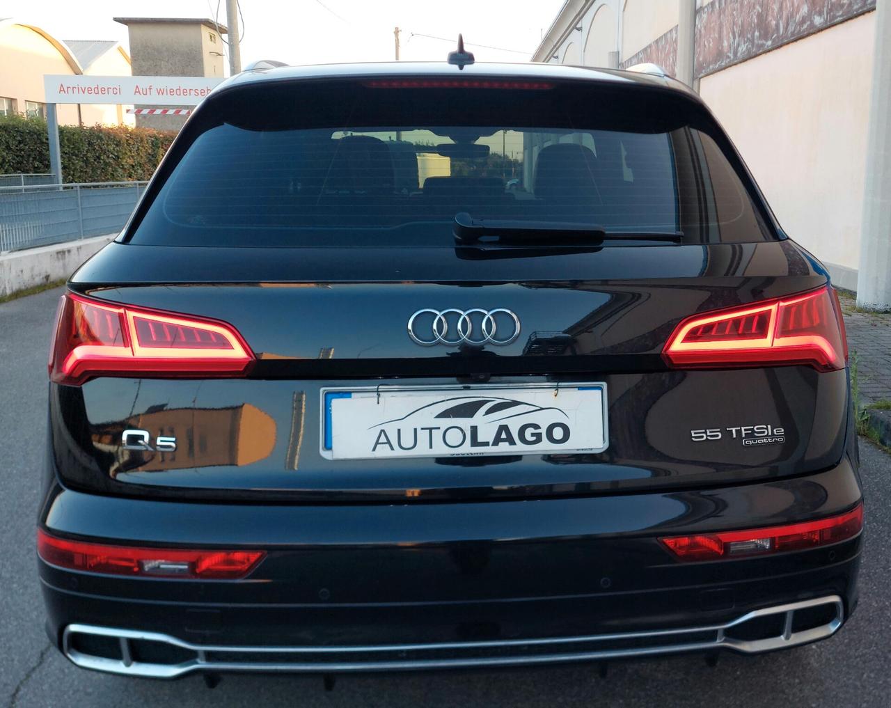 Audi Q5 55 TFSI e quattro S- tronic S- line plus