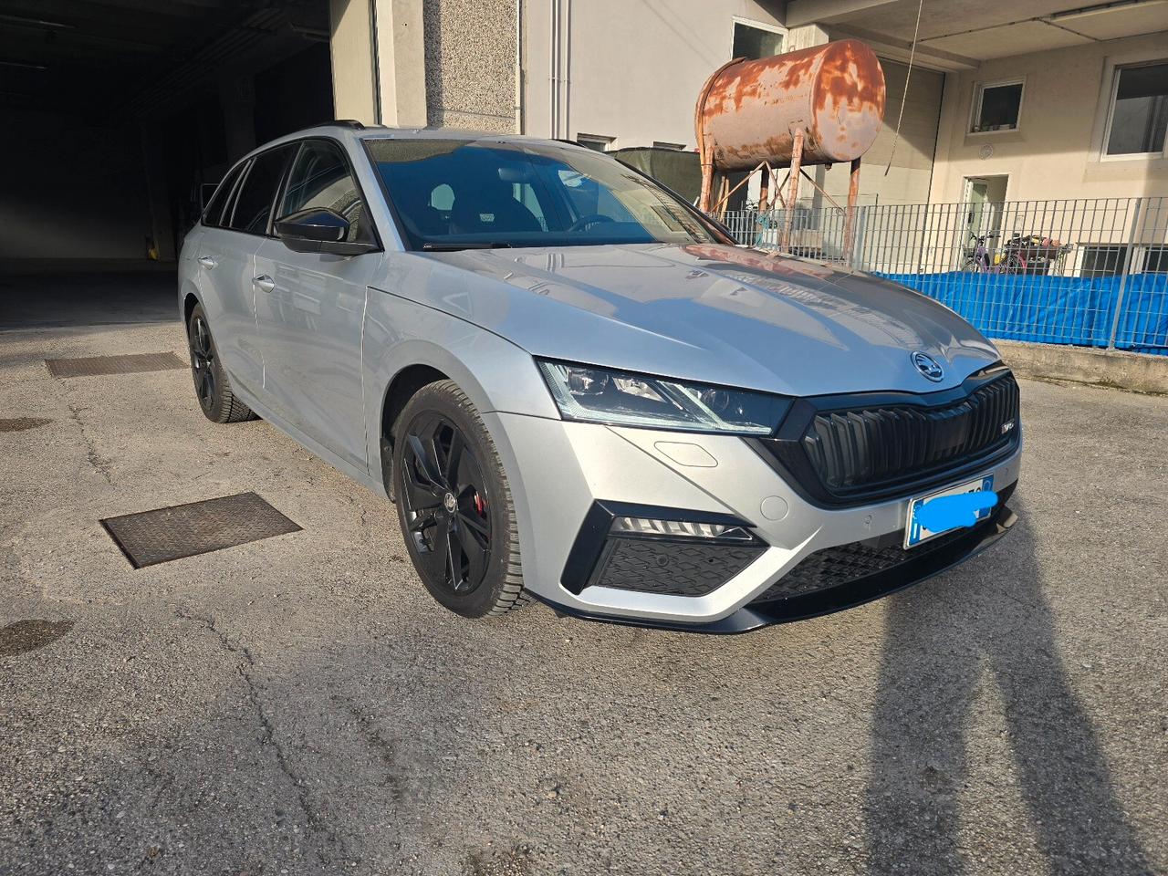 Skoda Octavia 2.0 TDI EVO SCR 200 CV DSG Wagon RS