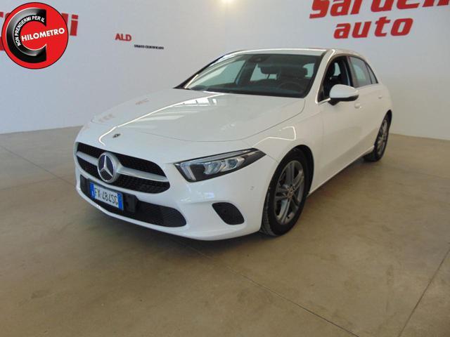 MERCEDES-BENZ A 180 d Automatic Business