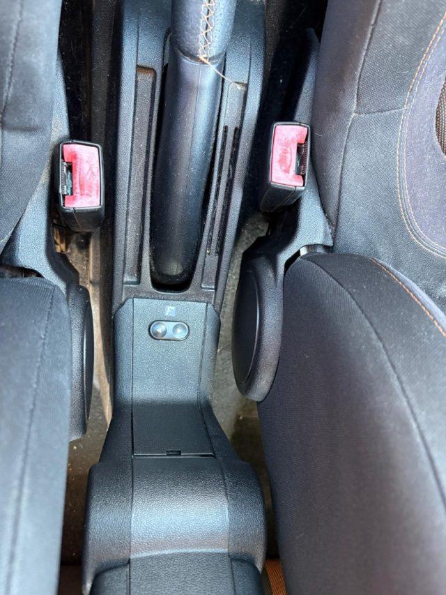 FIAT Grande Punto 1.3 MJT 90 CV 3P TETTO PANORAMA OK NEOPATENTATO