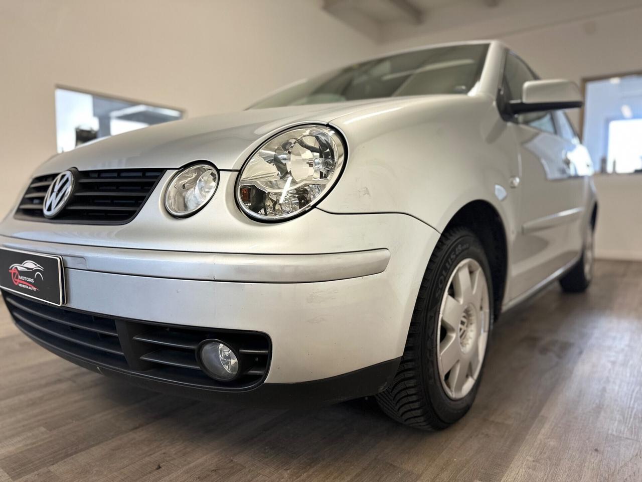 Volkswagen Polo 1.4 16V 5p. Comfortline AUTOMATICA NEOPATENTATI