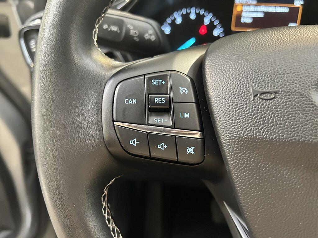 Ford Puma 1.0 EcoBoost Hybrid Titanium Auto