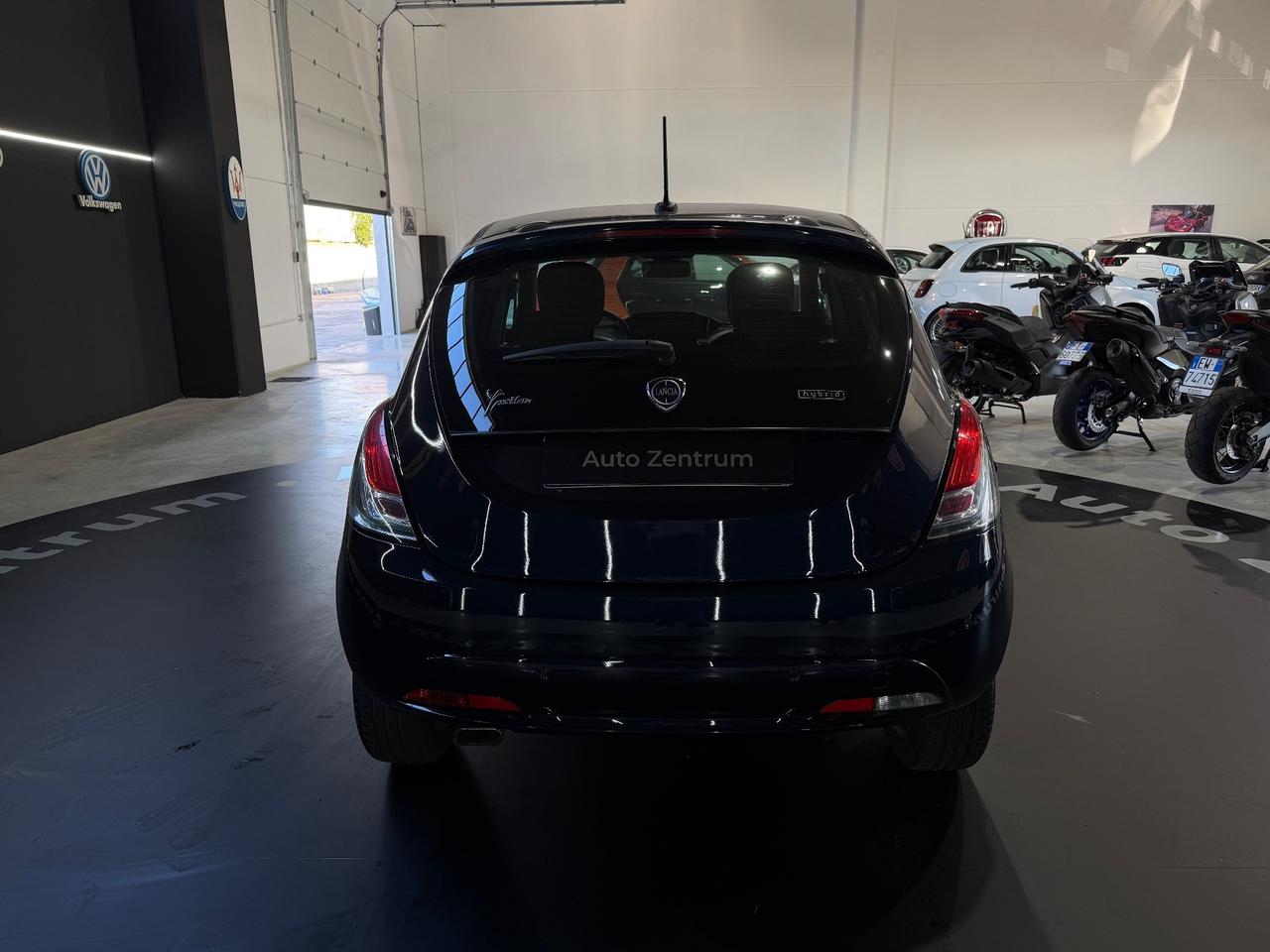 Lancia Ypsilon 1.0 FireFly 5 porte S&S Hybrid Maryne