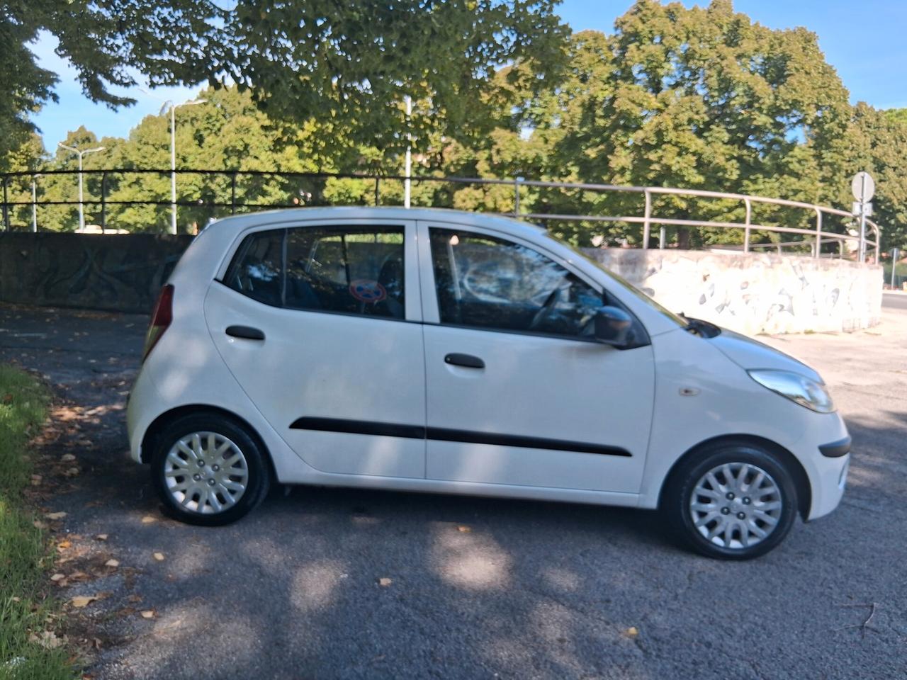 Hyundai i10 1.1 12V BlueDrive GPL