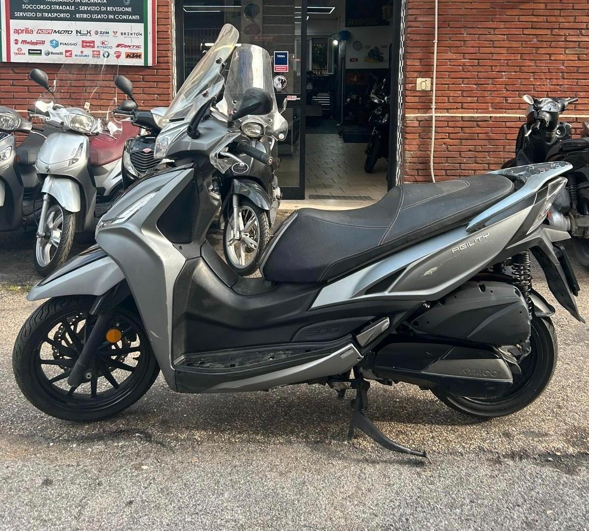 Kymco Agility 300