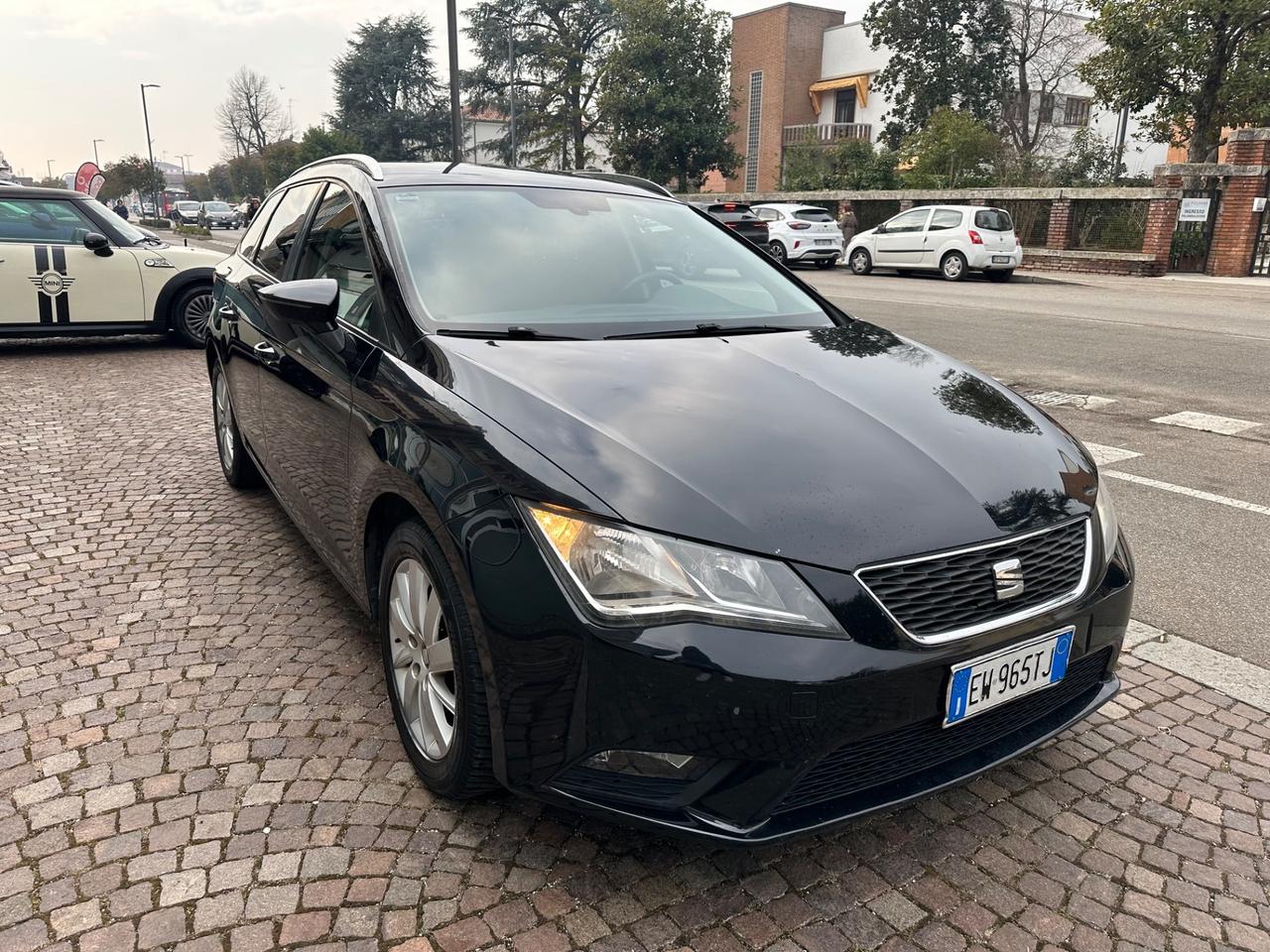 Seat Leon 1.6 TDI 105 CV ST Start/Stop Business NAVI
