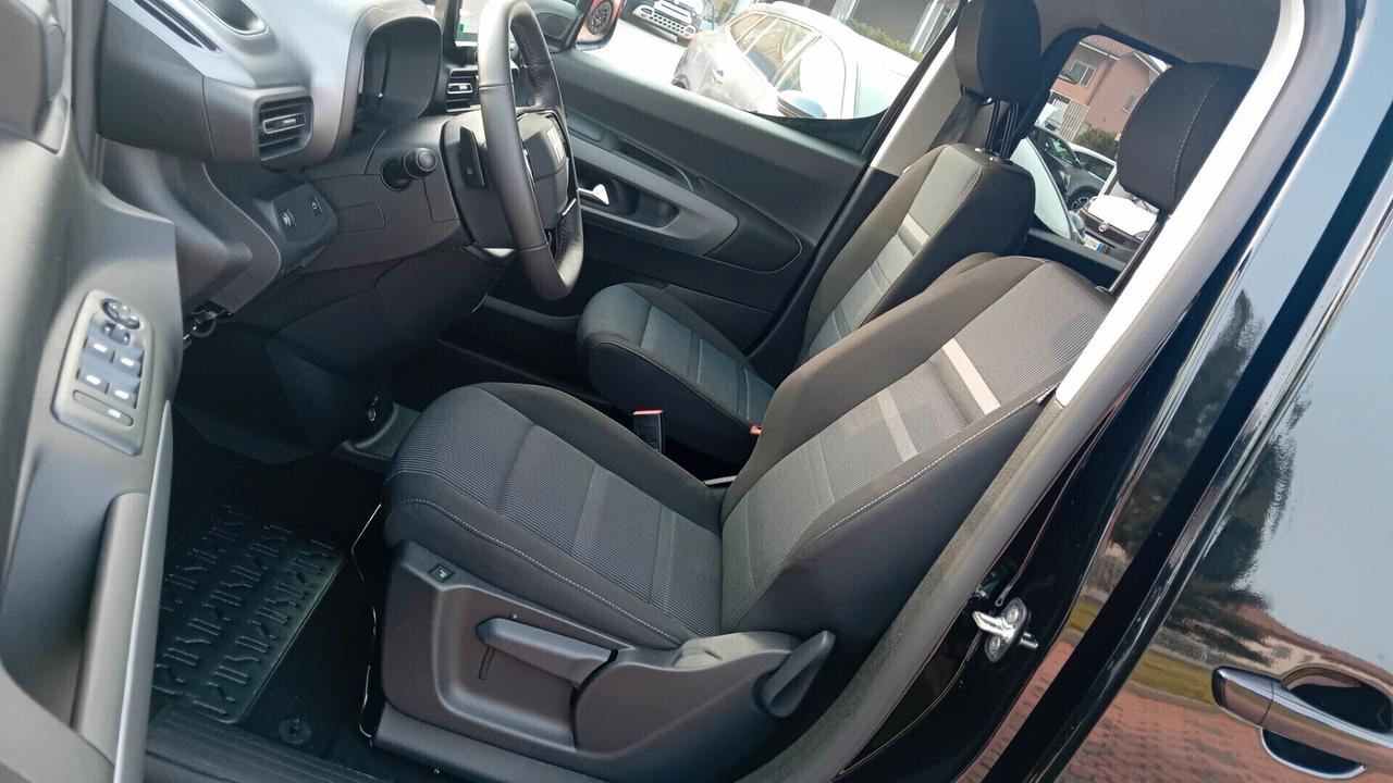 Fiat Doblo Doblò Maxi 1.5 BlueHdi 130 CV AT8 PL MAXI 7 POSTI *SENZA VINCOLO DI FINANZIAMENTO*