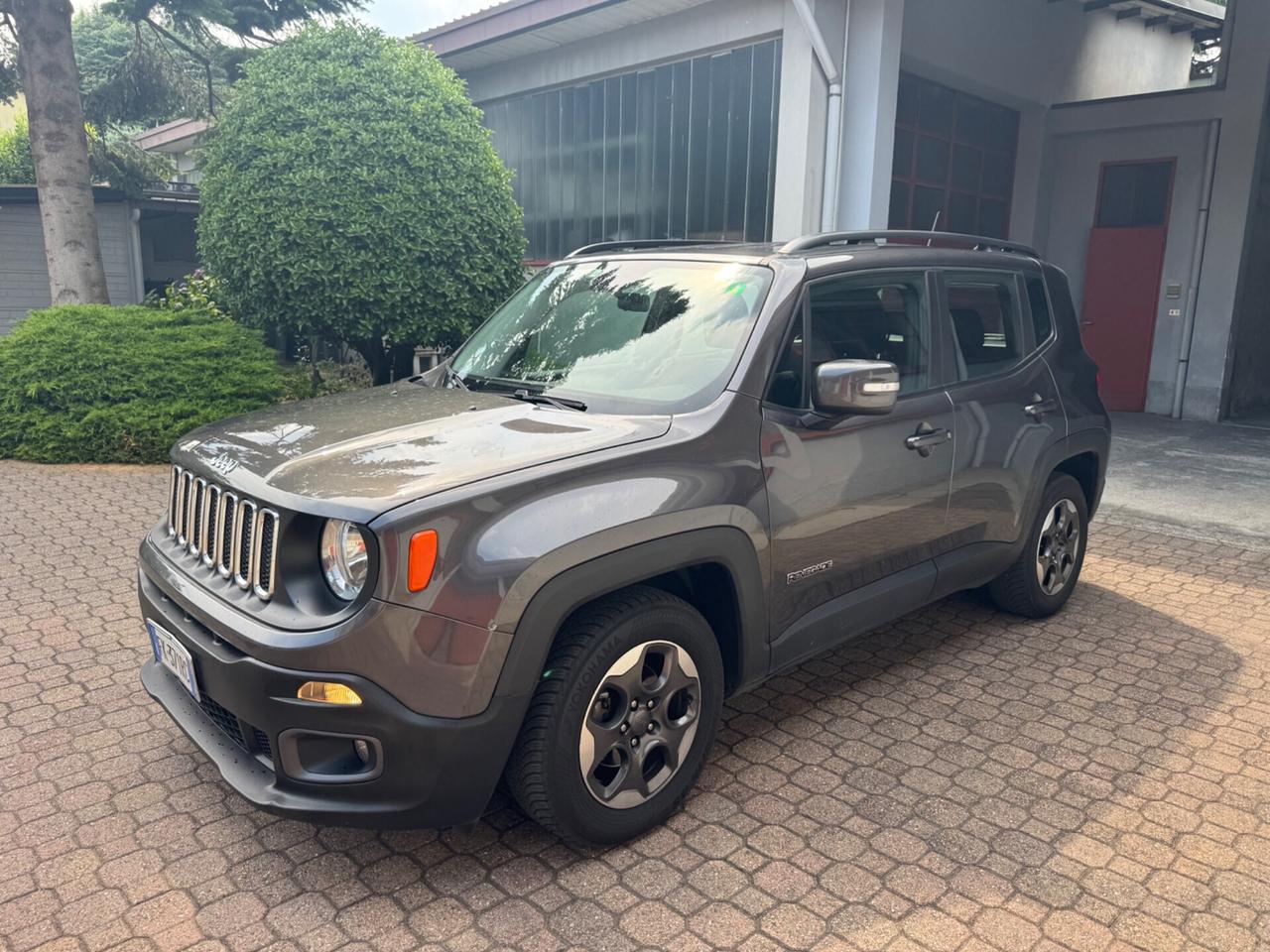 Jeep Renegade 1.6 Mjt Sport