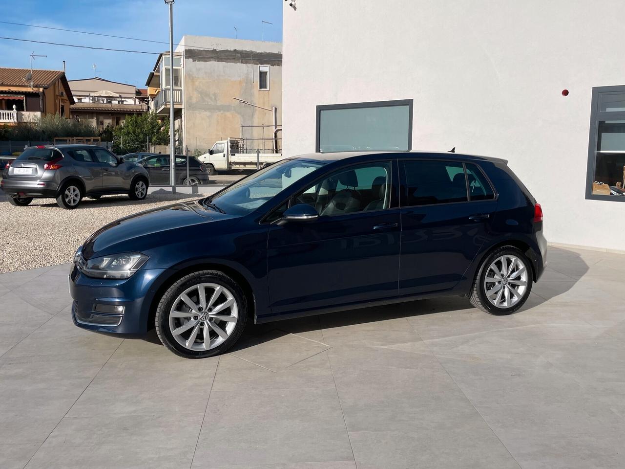 Volkswagen Golf 2.0 TDI 5p. Highline BlueMotion Technology