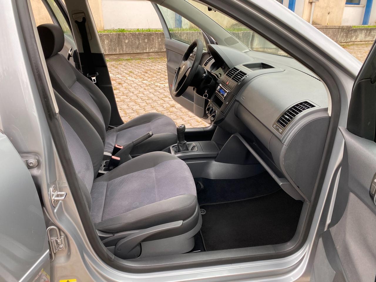 Volkswagen Polo 1.2i Comfortline OK Neopatentati