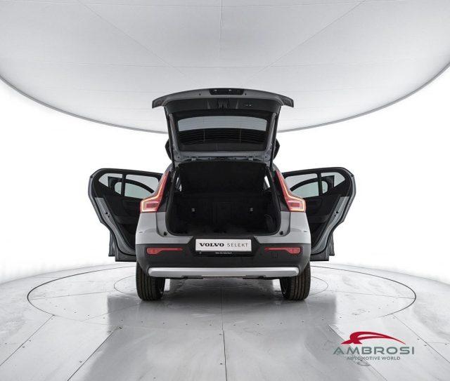 VOLVO XC40 2.0 b3 Core auto