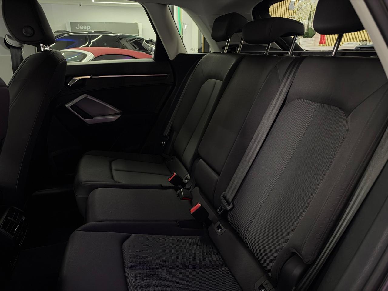 Audi Q3 35 TDI S tronic line edition Full Opt