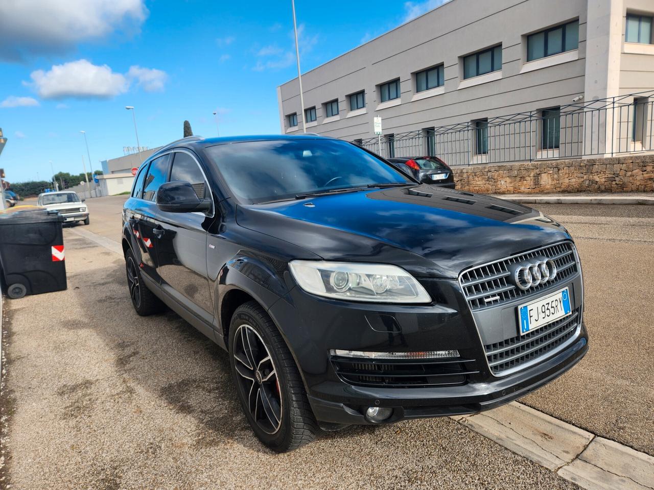 Audi Q7 4.2 V8 TDI quattro tiptronic