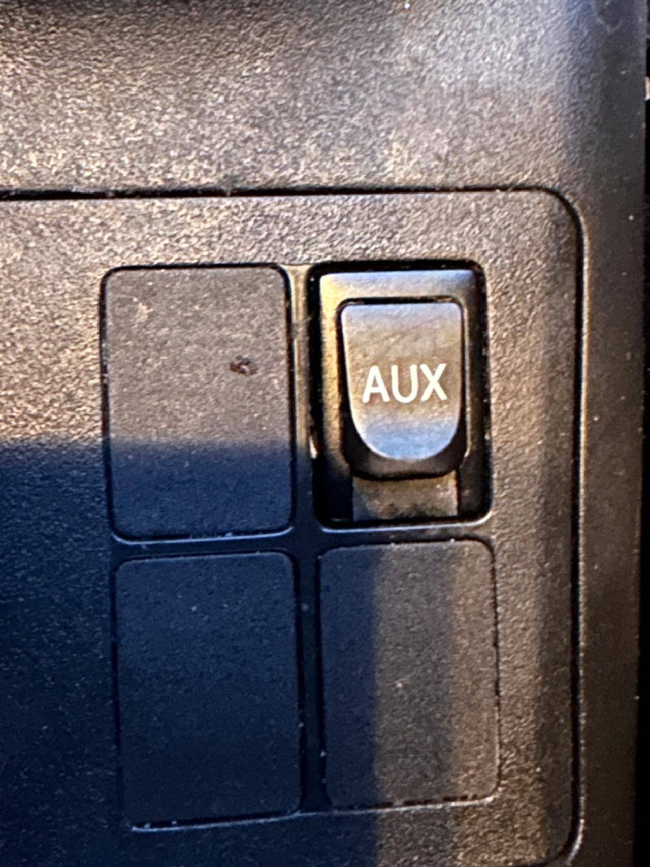 Toyota Yaris 1.0 5 porte