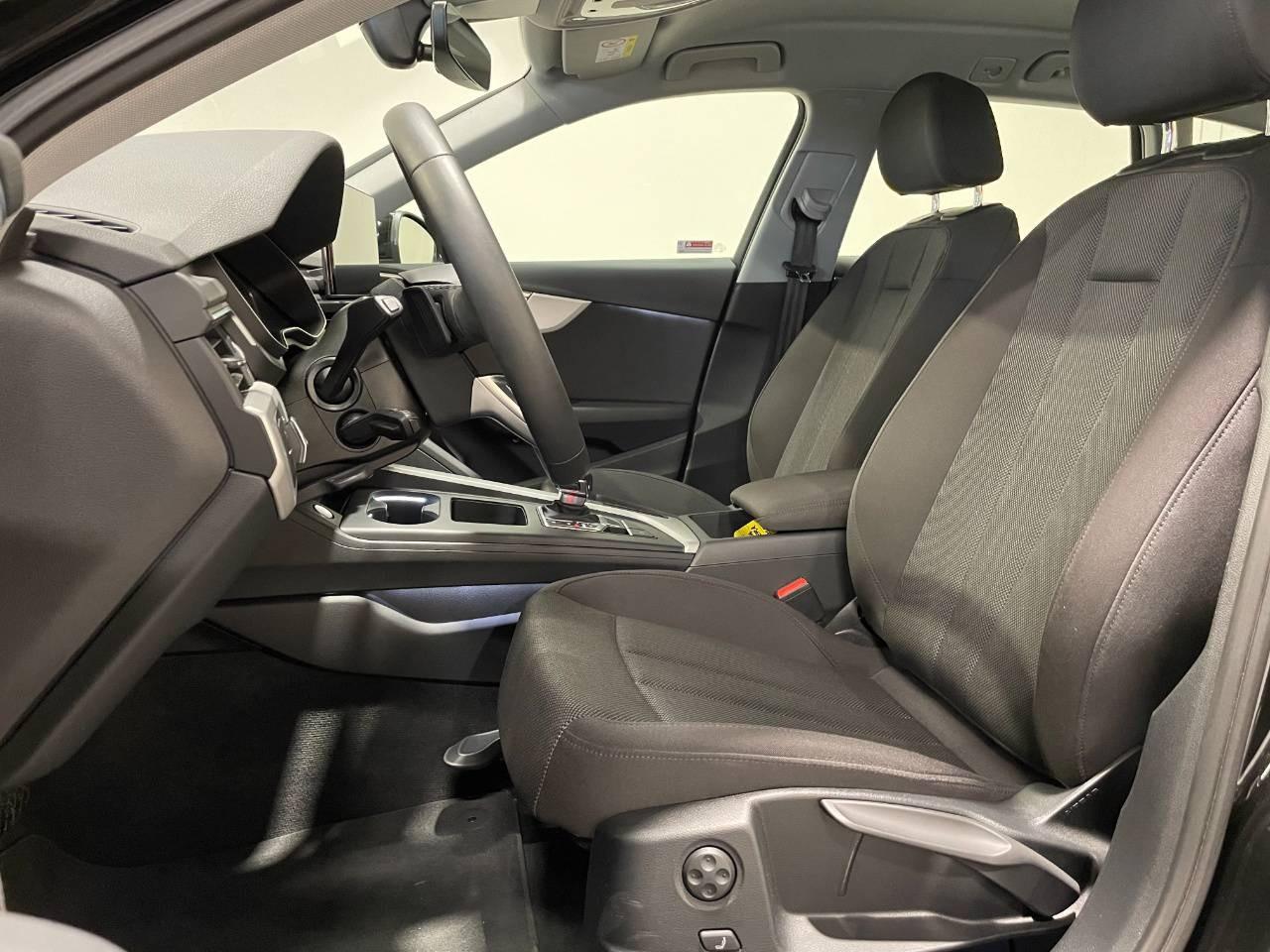 AUDI A4 AVANT 35 TDI MHEV S-TRONIC S LINE EDITION