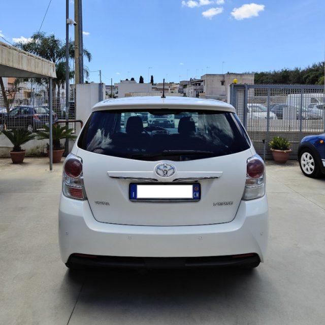 TOYOTA Verso 1.6 D-4D Active