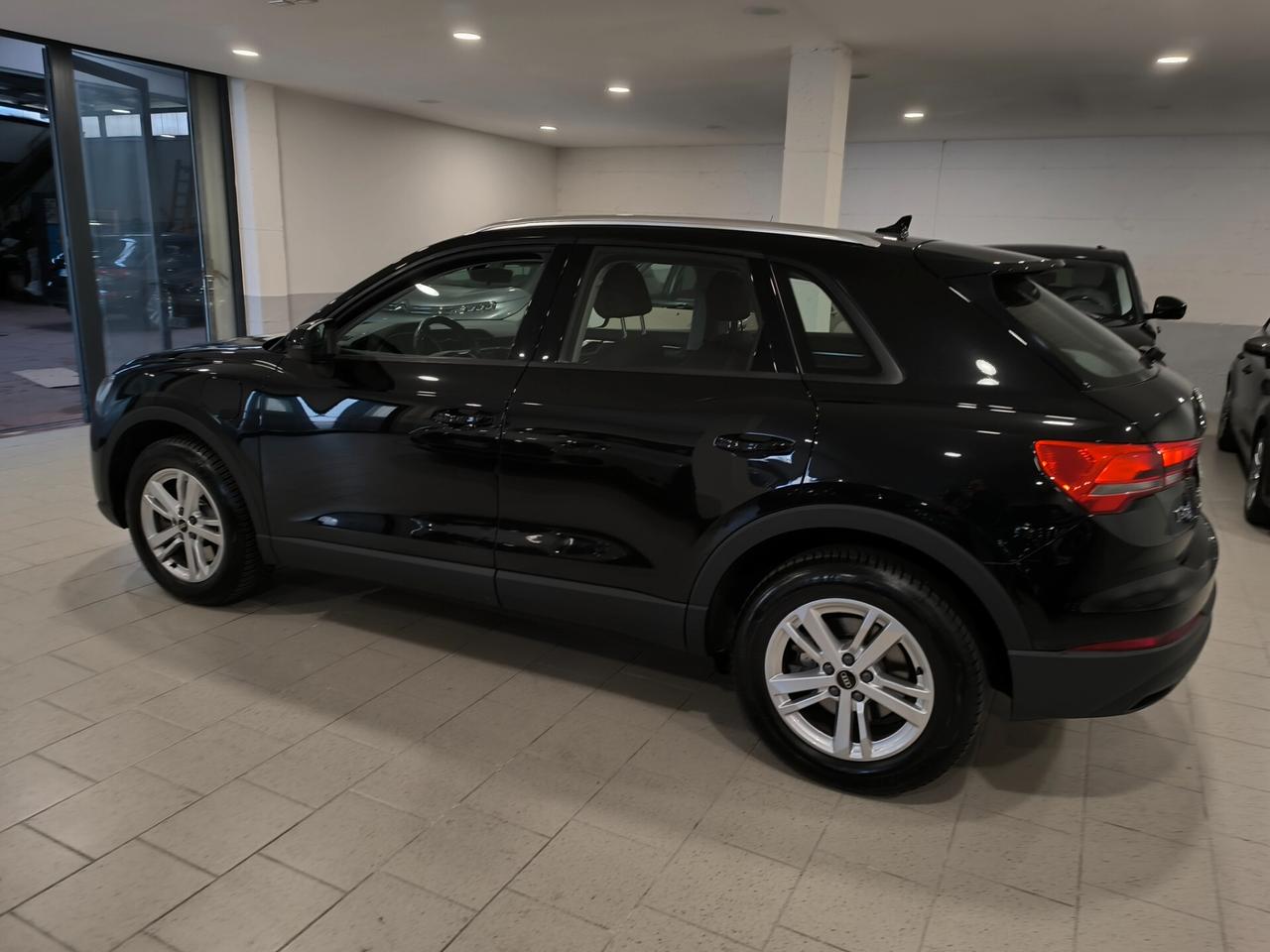 Audi Q3 SPB 45 TFSI e S tronic Business Plus