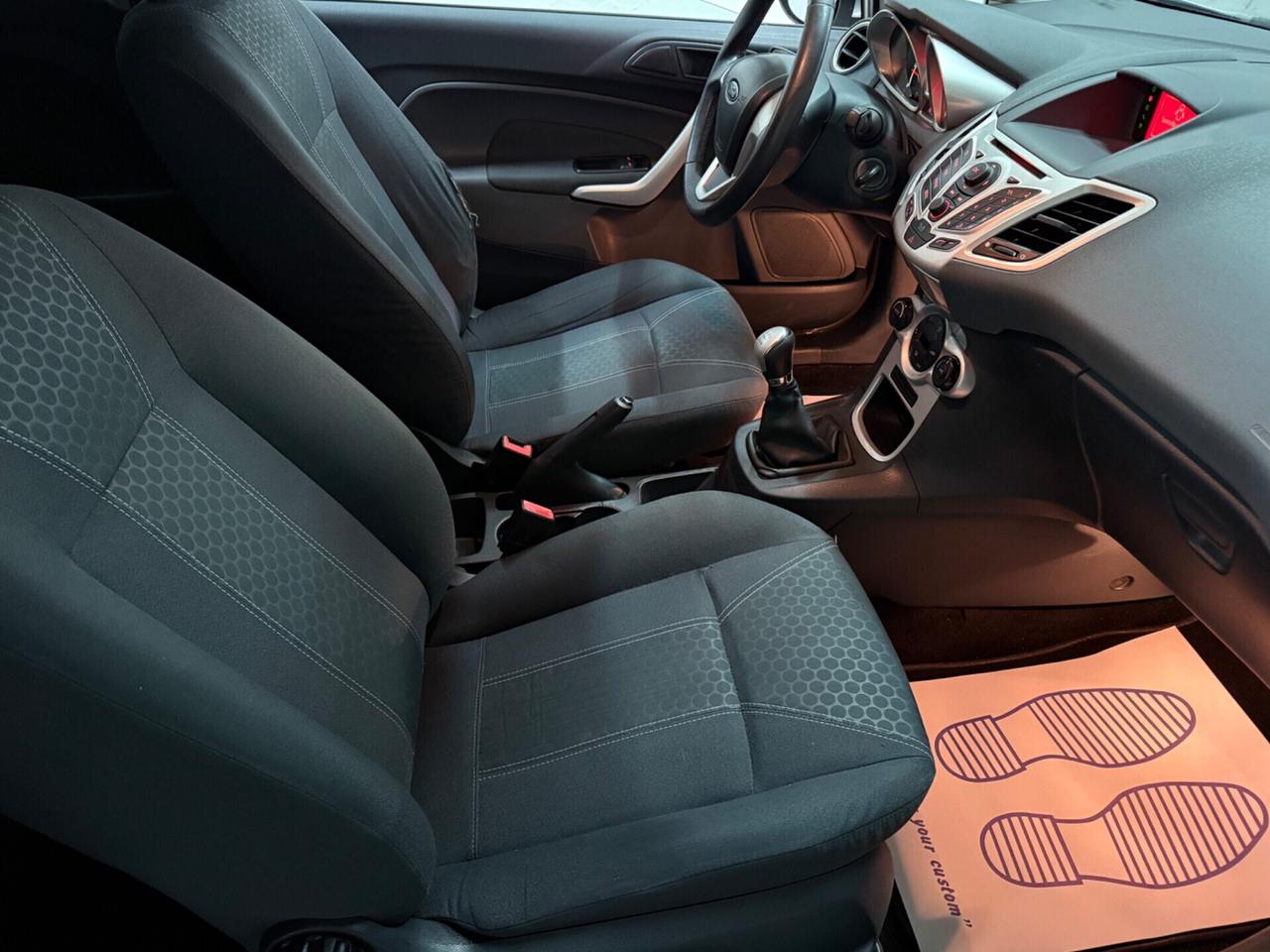 Ford Fiesta 1.4 TDCi 68CV 3 porte Titanium - 2009