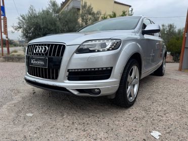 Audi Q7 3.0 V6 TDI 240 CV quattro tiptronic Advanced Plus