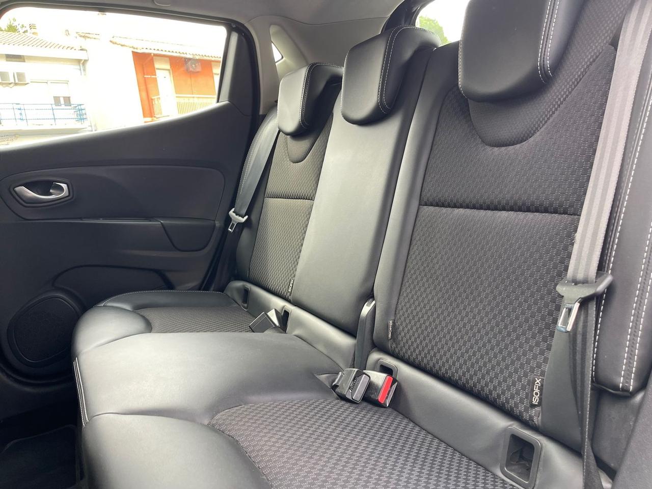 Renault Clio Moschino Zen 0.9 TCe 90 LPG #12174