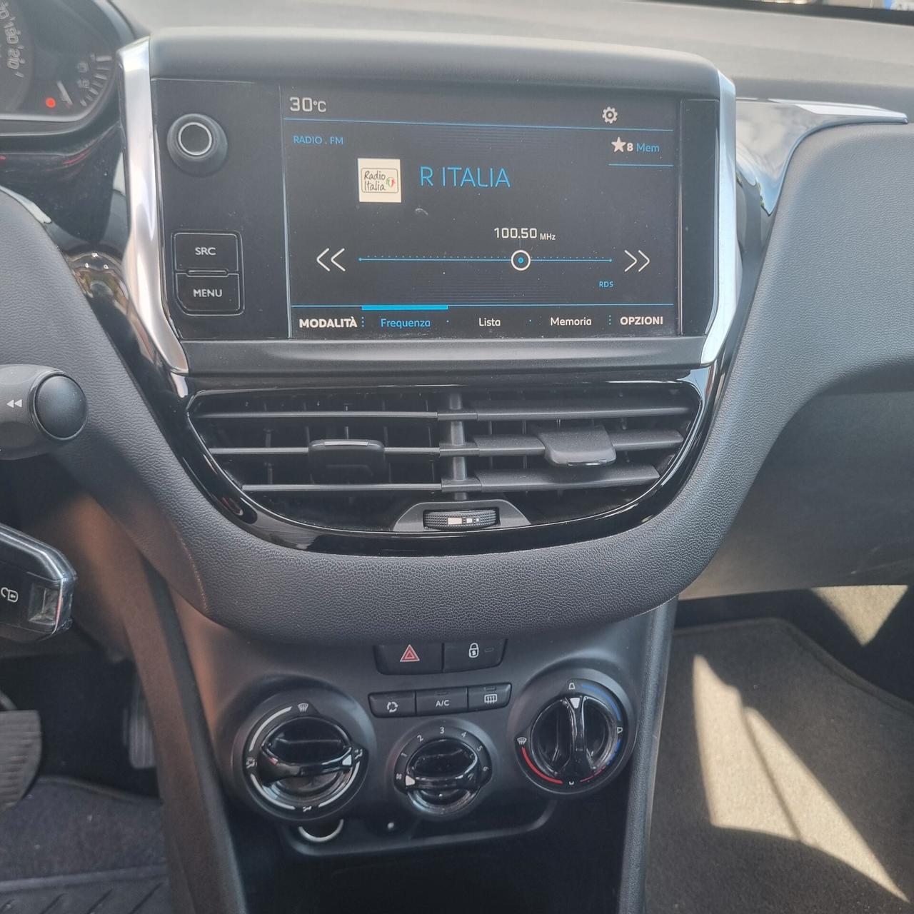 Peugeot 208 PureTech 82 5p. GPL Active