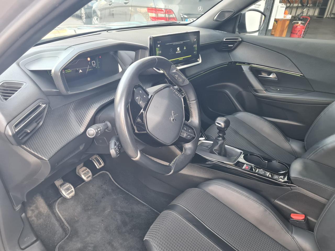 Peugeot 2008 BlueHDi 130 S&S EAT8 GT Line