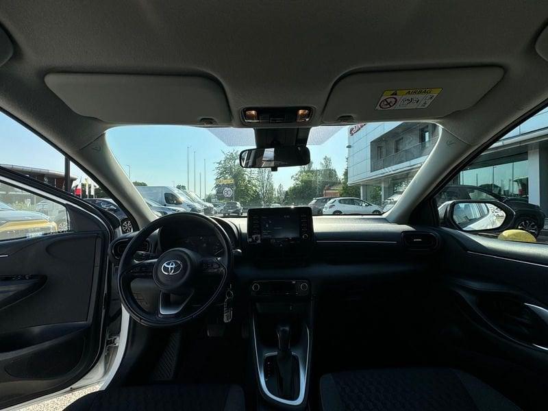 Toyota Yaris Hybrid Active MY22