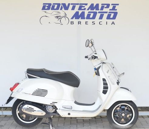 VESPA GTS 300 Super 2017 - KM. 13000
