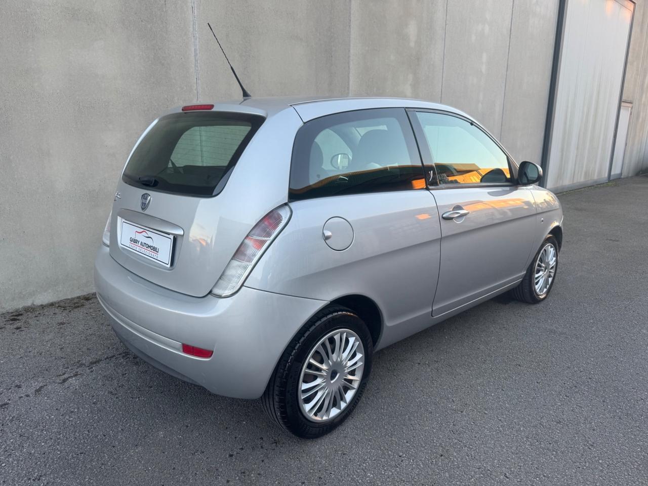 Lancia Ypsilon 1.2 Elle UNIPRO OK NEOP