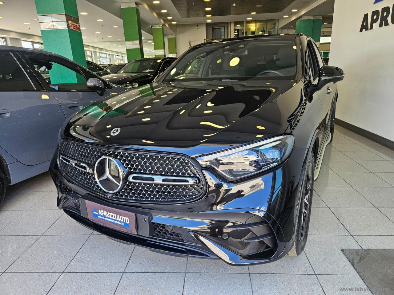 MERCEDES-BENZ GLC 220 d 4Matic Coupé AMG Line PREMIUM Plus
