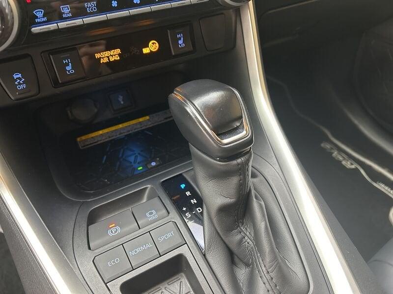 Toyota RAV4 2.5 Hybrid CVT 2WD Style