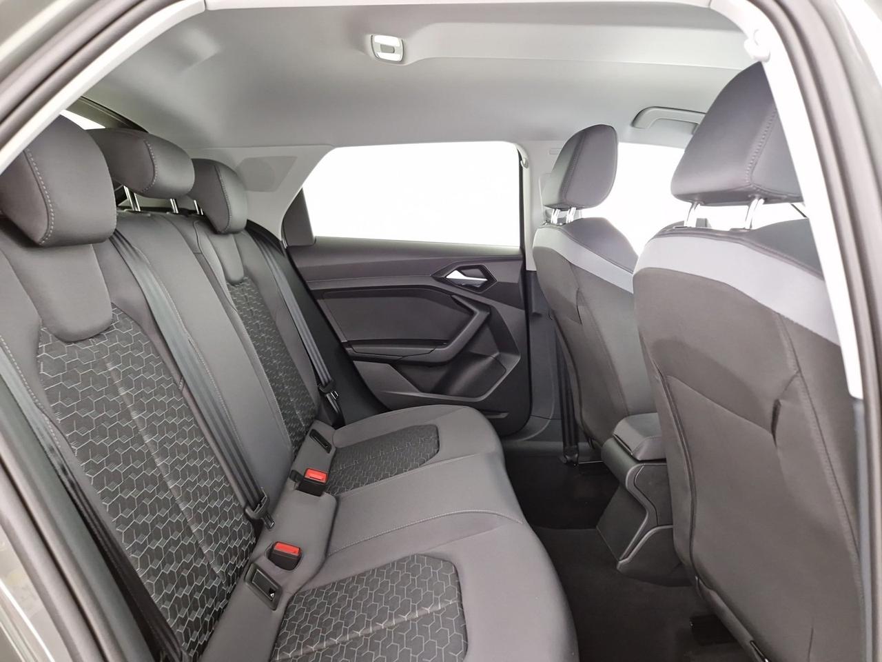 Audi A1 allstreet 30 1.0 tfsi identity contrast 116cv s tronic