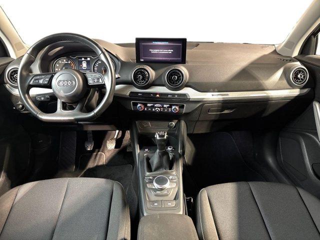 AUDI Q2 30 TFSI Business